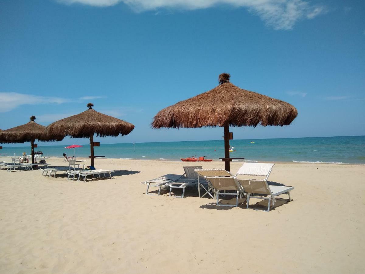 Il Frutteto Bed And Breakfast Ripattone Екстер'єр фото