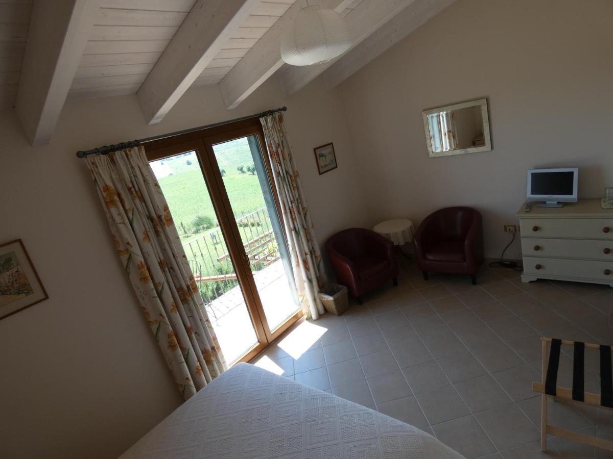 Il Frutteto Bed And Breakfast Ripattone Екстер'єр фото