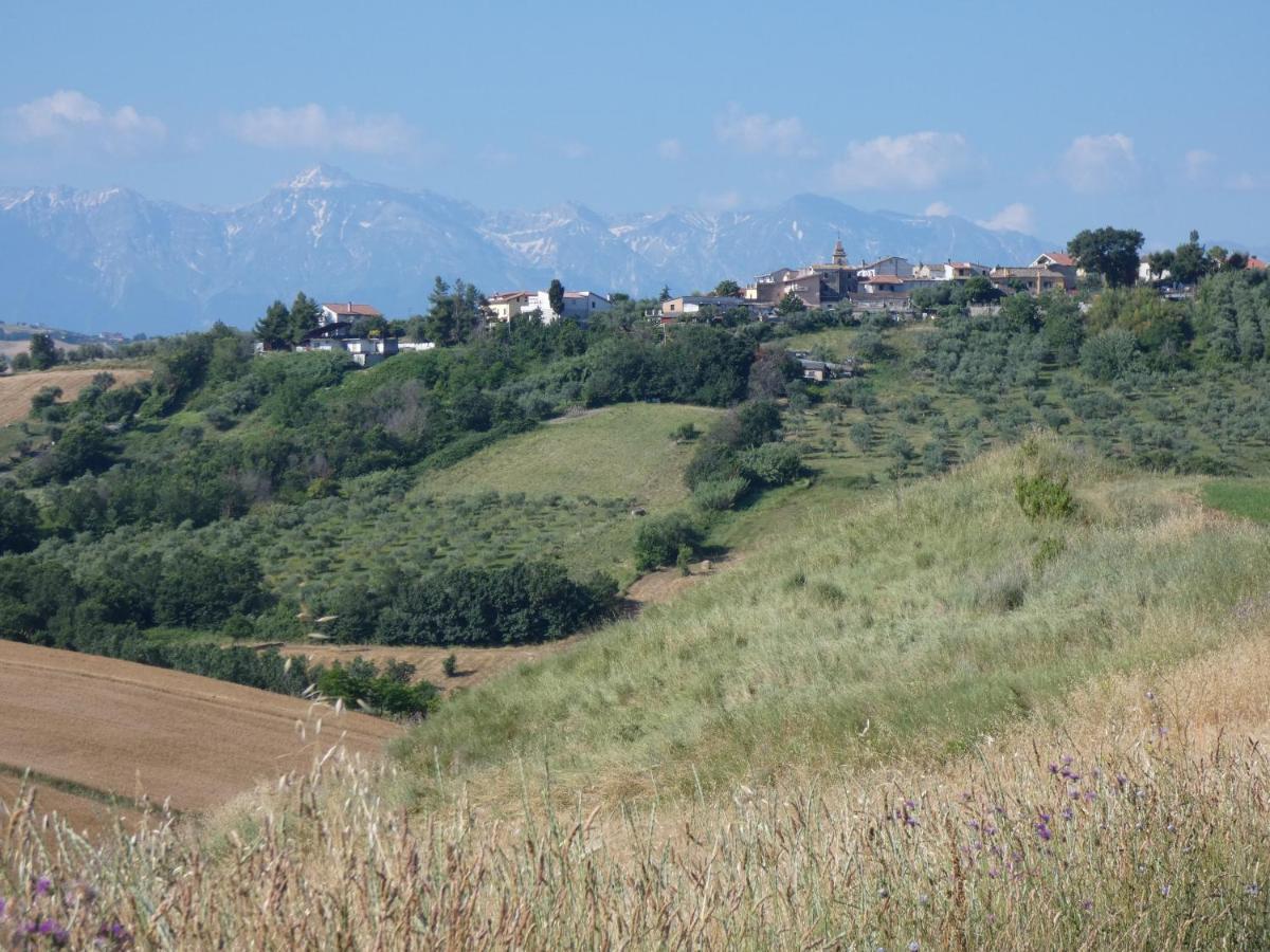 Il Frutteto Bed And Breakfast Ripattone Екстер'єр фото